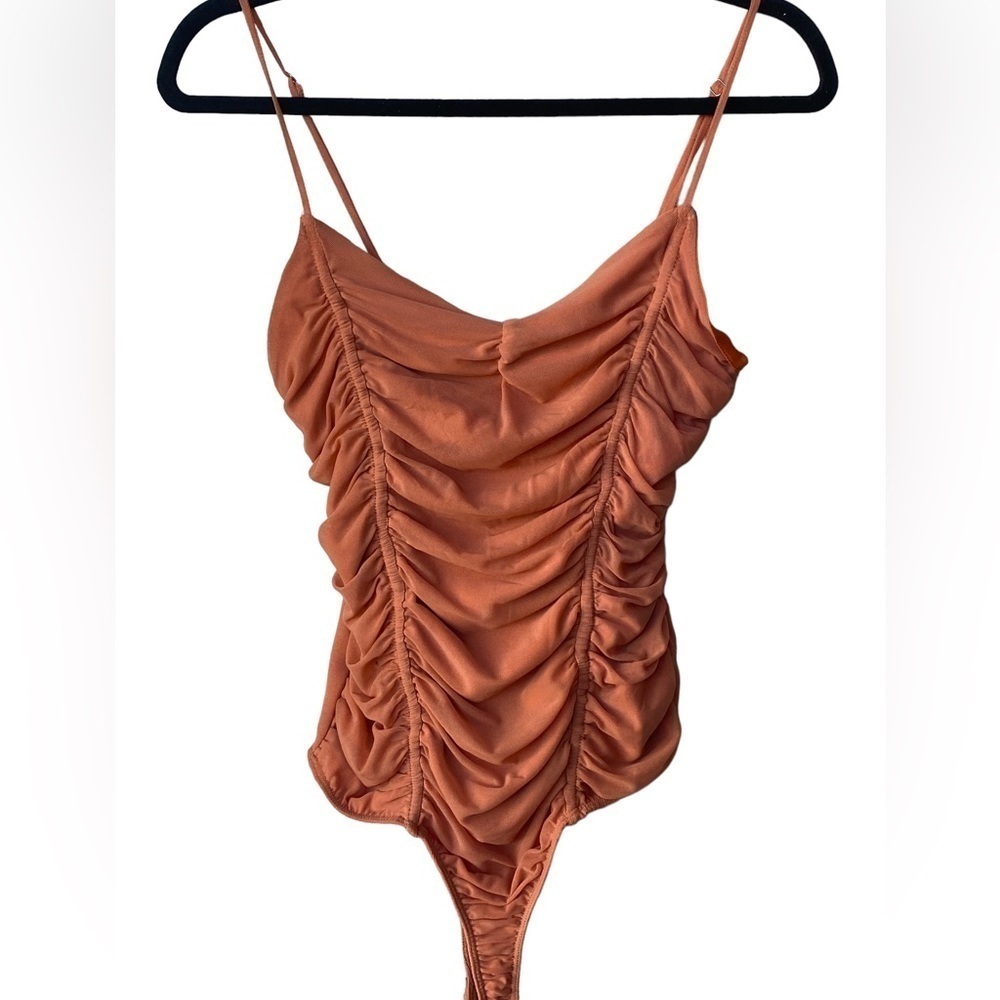 Active USA Bodysuit Orange Apricot Rust Ruched Mesh Sheer Spaghetti Strap‎ Small